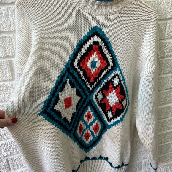 Geometric Patterned Sweater - Picture 3 of 5